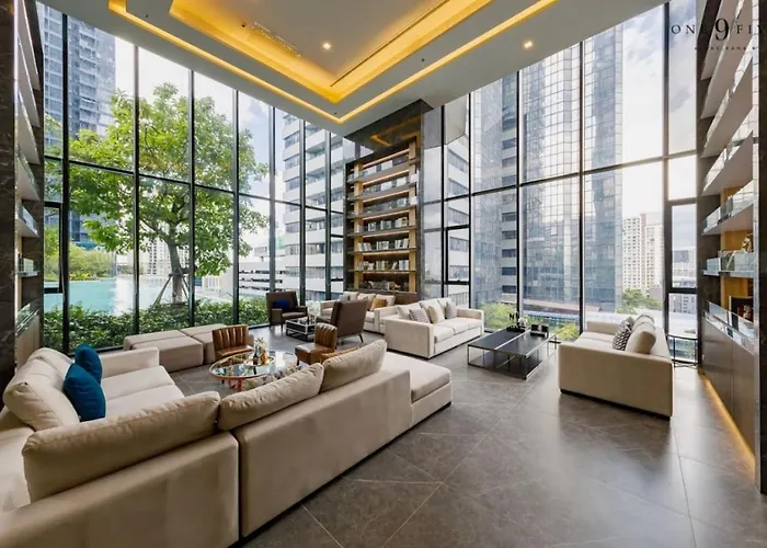 Skyline View With Pool, Gym & 5m To Mrt * Bangkok