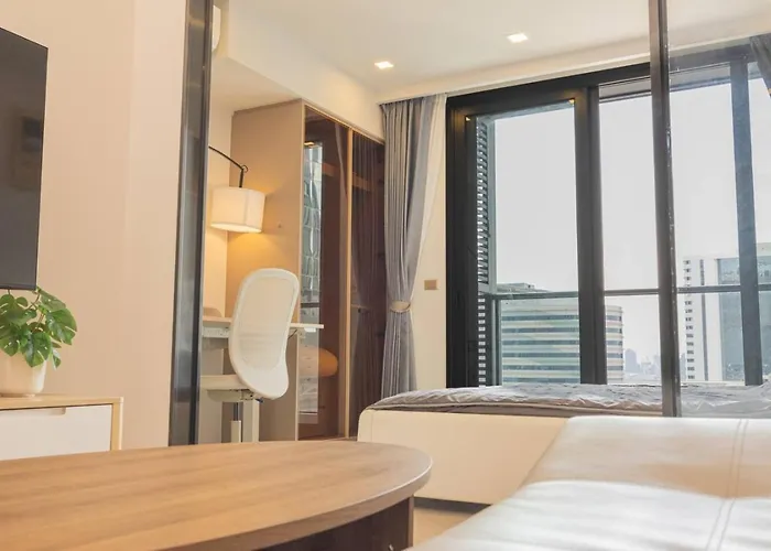 Skyline View With Pool, Gym & 5m To Mrt Apartment *