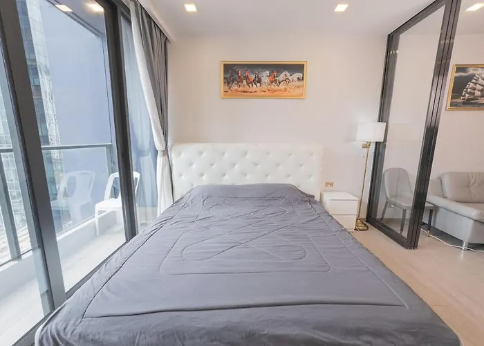 Skyline View With Pool, Gym & 5m To Mrt
